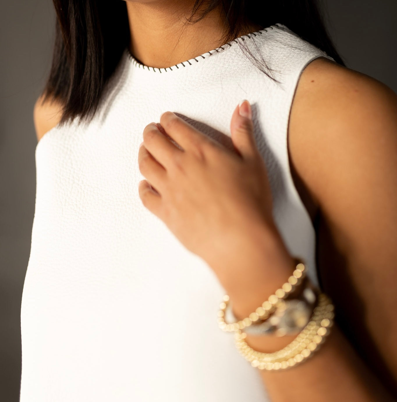 White Pebble Grain Top